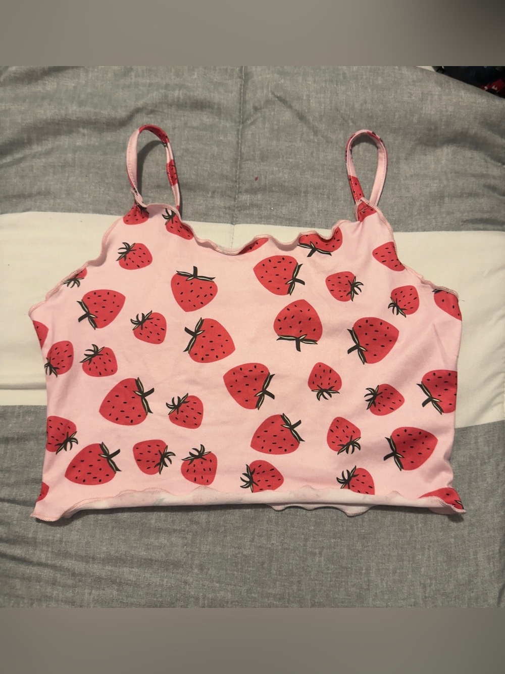 SHEIN Pink Strawberry Print Cropped Cami Top